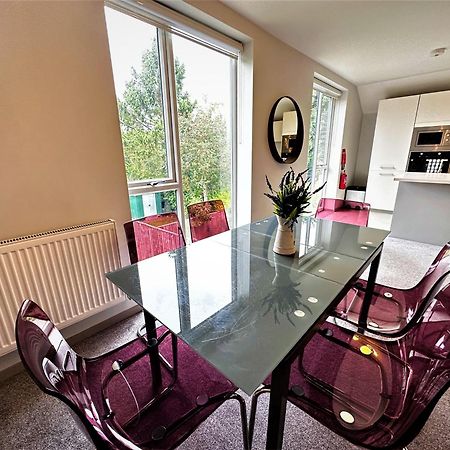 Horizon House, Modern 2-Bedroom Flat 2, Parking, Netflix, Oxford Esterno foto