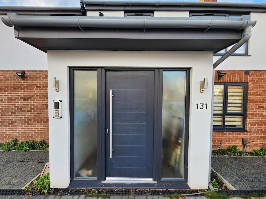 Horizon House, Modern 2-Bedroom Flat 2, Parking, Netflix, Oxford Esterno foto