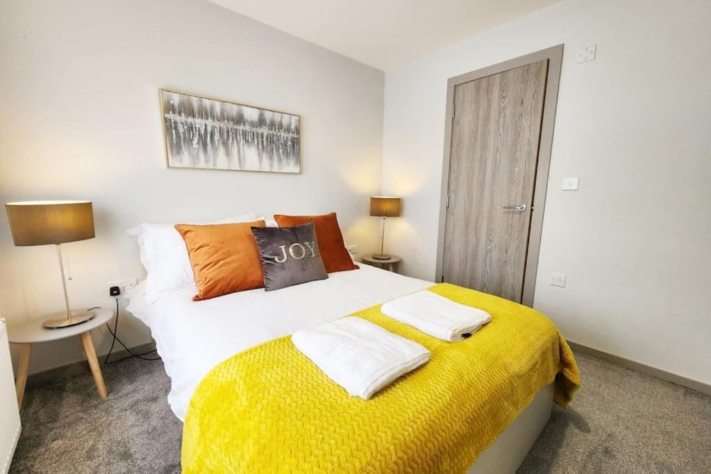 Horizon House, Modern 2-Bedroom Flat 2, Parking, Netflix, Oxford Esterno foto